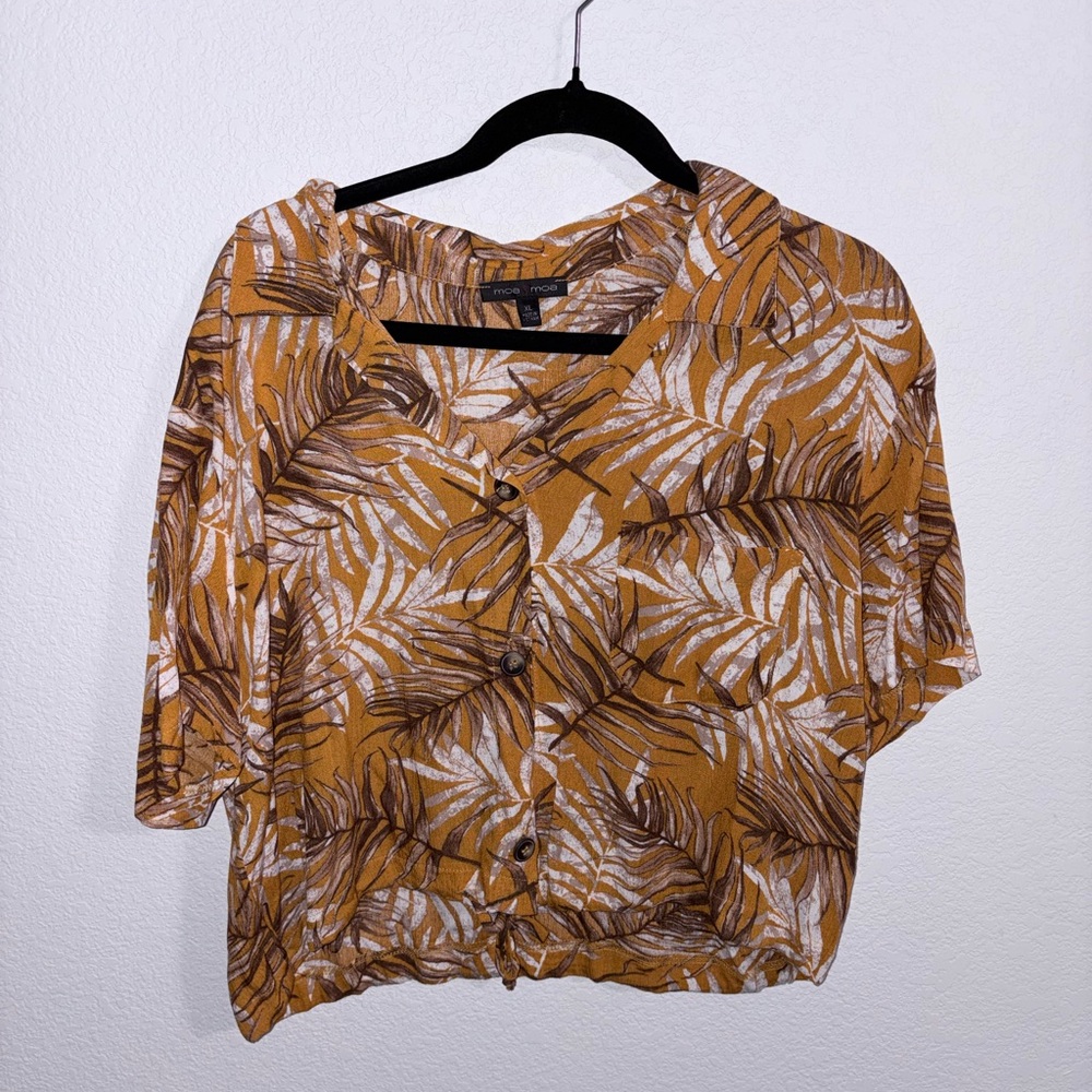 Moa Moa Orange and White Leaf Print Button-Down Shirt